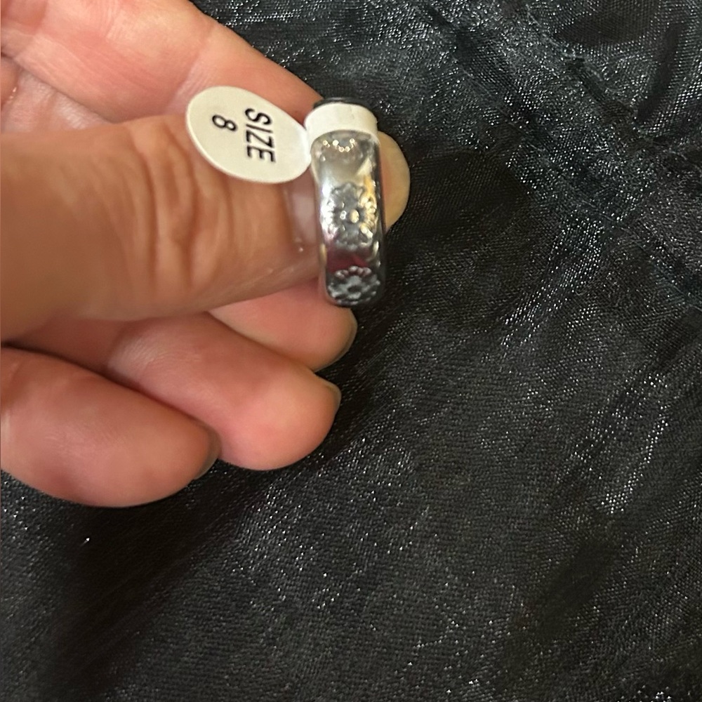 Silver ring chrome hearts style size 8 - Picture 1 of 4
